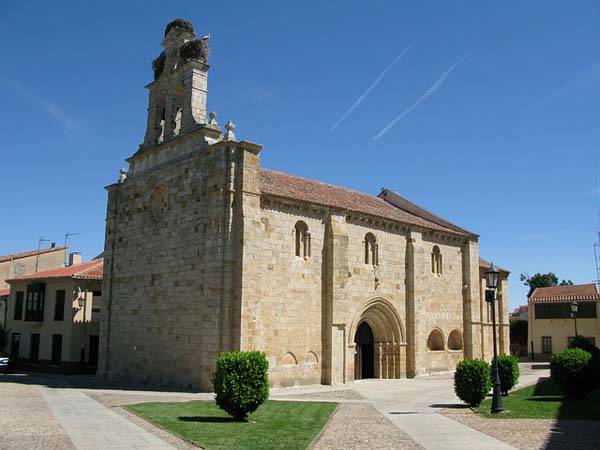 Iglesia de San Isidoro en Zamora Iglesia de San Isidoro en Zamora