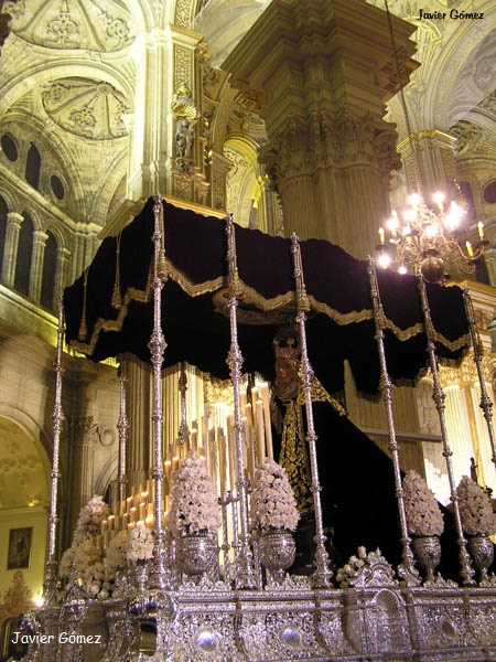 Virgen en el interior de la Catedral malagueña