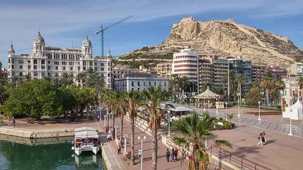 castillo de santa barbara en alicante castillo de santa barbara en alicante